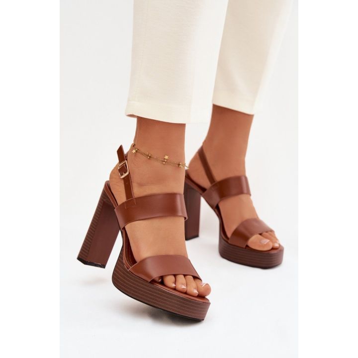 Moteriškos basutės su 11,5 cm kulnu Step in style