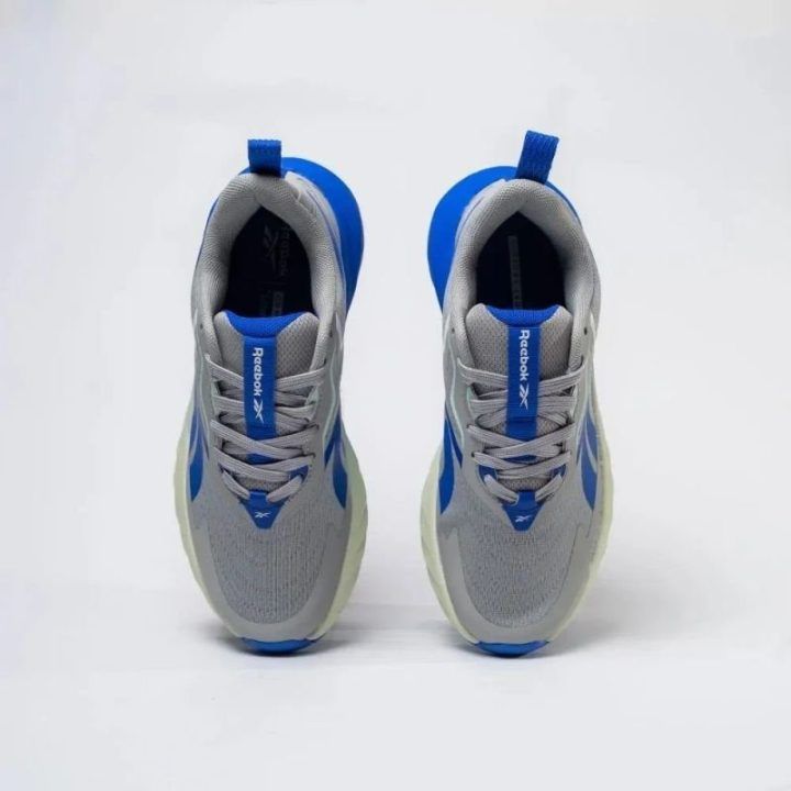 Moteriški sportbačiai Reebok Verse