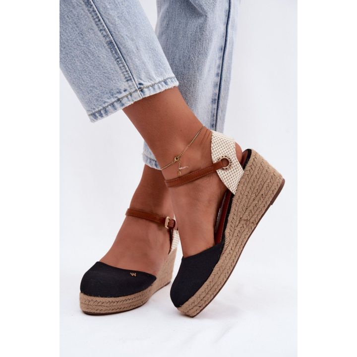 Juodos espadrilės su kulnu Wrangler