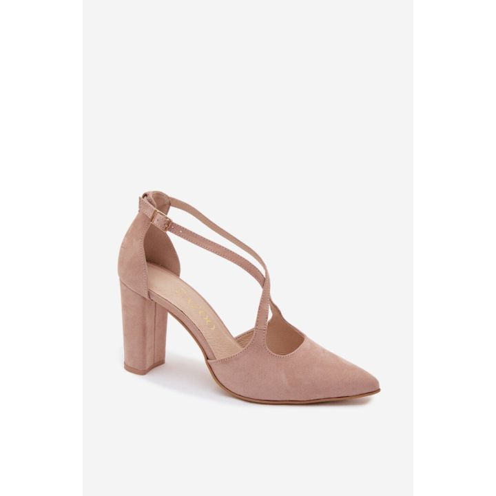 Aukštakulniai bateliai su smailėjančia nosimi Step in style