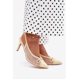 Aukštakulnės basutės su tinklelio intarpais ir kaspinu Step in style