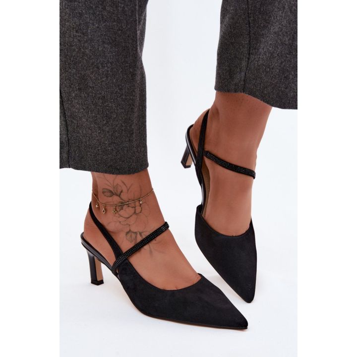 Aukštakulnės basutės su smailėjančia nosimi Step in style