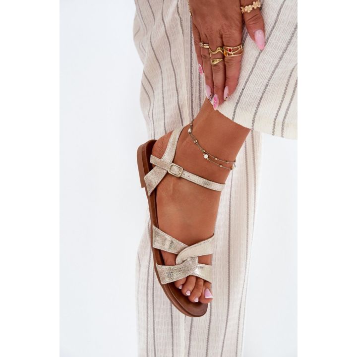 Auksinės basutės su dirželiu Step in style