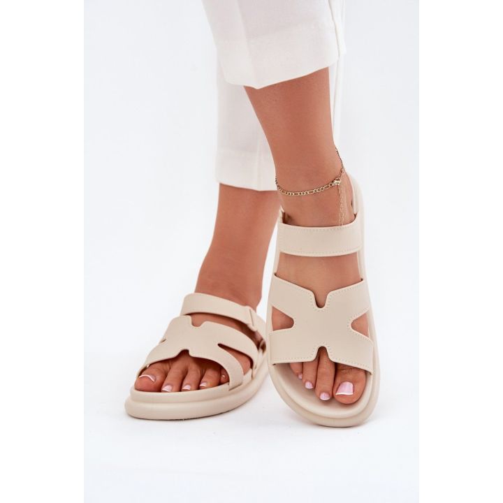 Smėlio spalvos basutės Step in style
