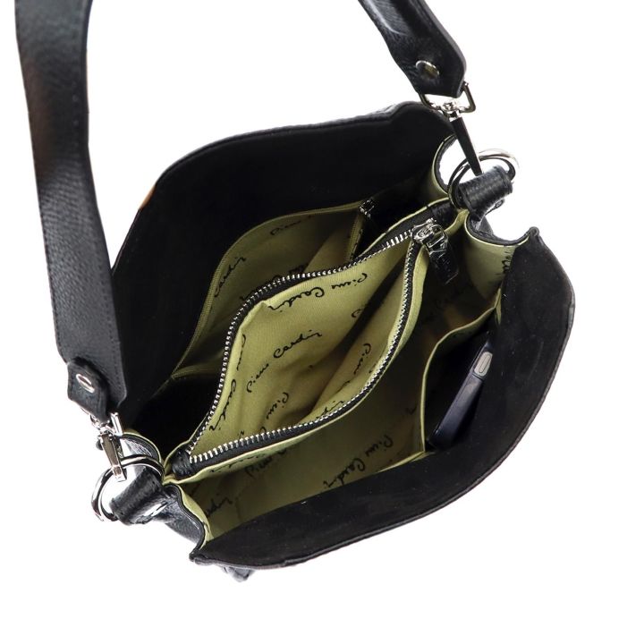 Juoda natūralios odos rankinė per petį Pierre Cardin