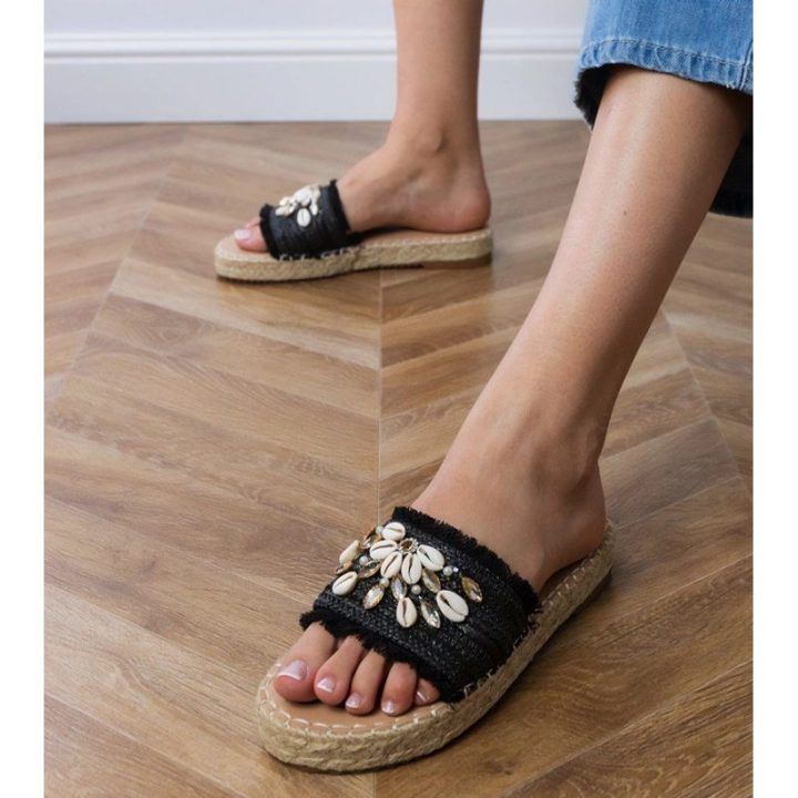 Juodos moteriškos espadrilės šlepetės su kriauklelėmis Morsa