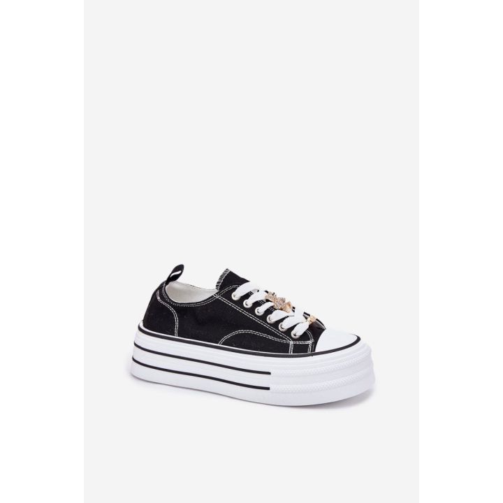 Juodi sportbačiai ant platformos Step in style