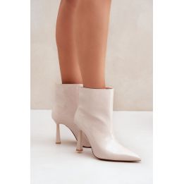 Aukštakulniai aulinukai su smailėjančia nosele Step in style