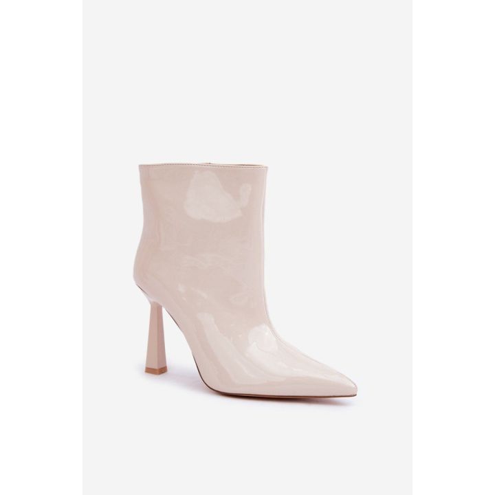 Aukštakulniai aulinukai su smailėjančia nosele Step in style
