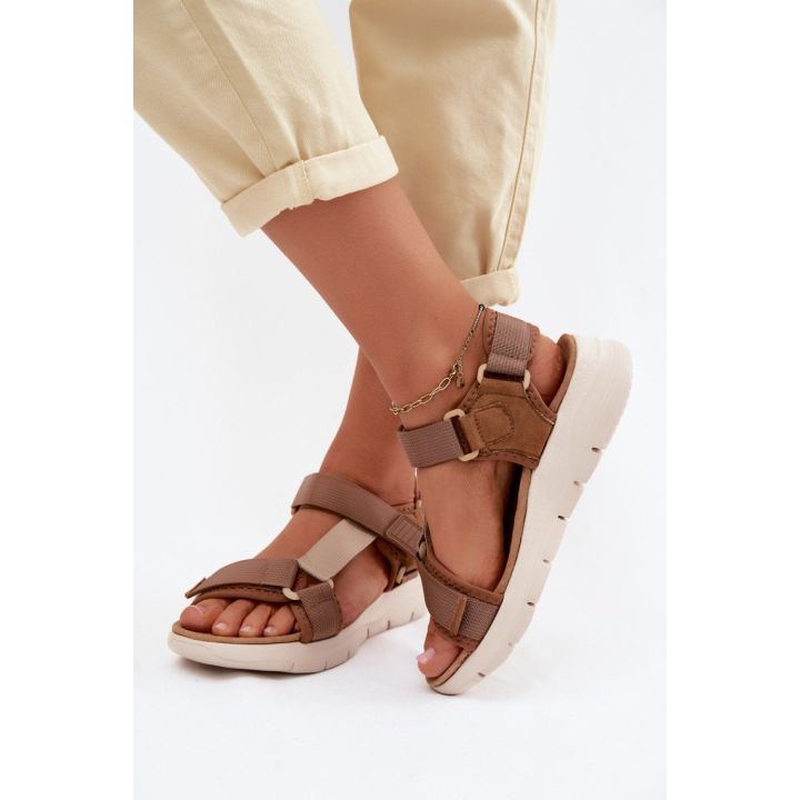 Rudos platforminės basutės Step in style