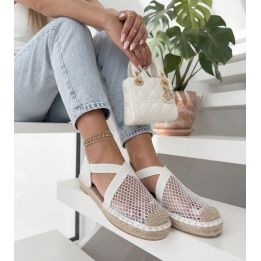 Smėlio spalvos espadrilės ant platformos