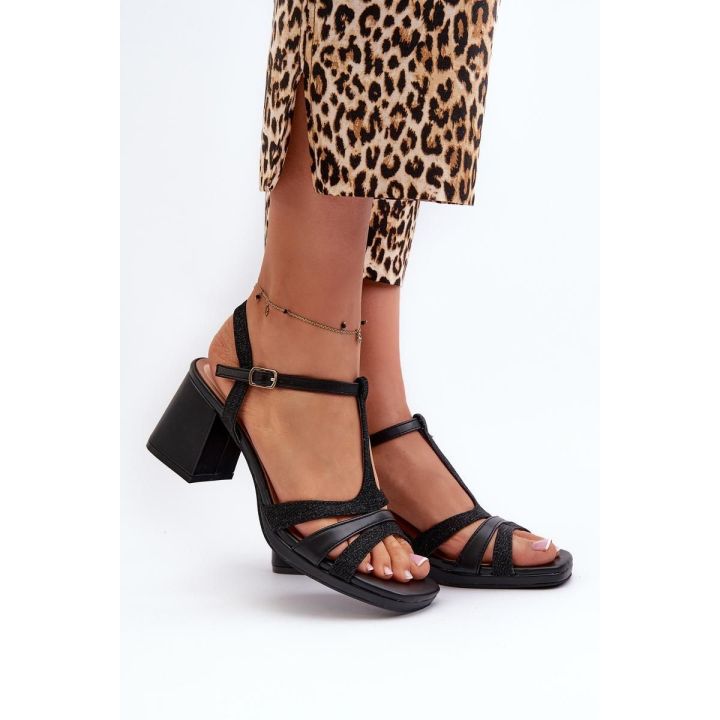 Juodos basutės su kulnu Step in style