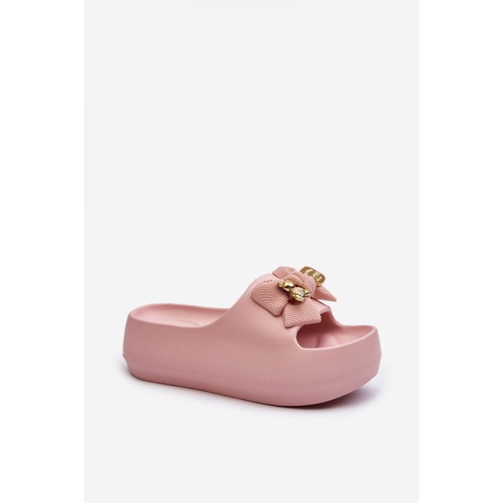 Rožinės platforminės šlepetės Step in style