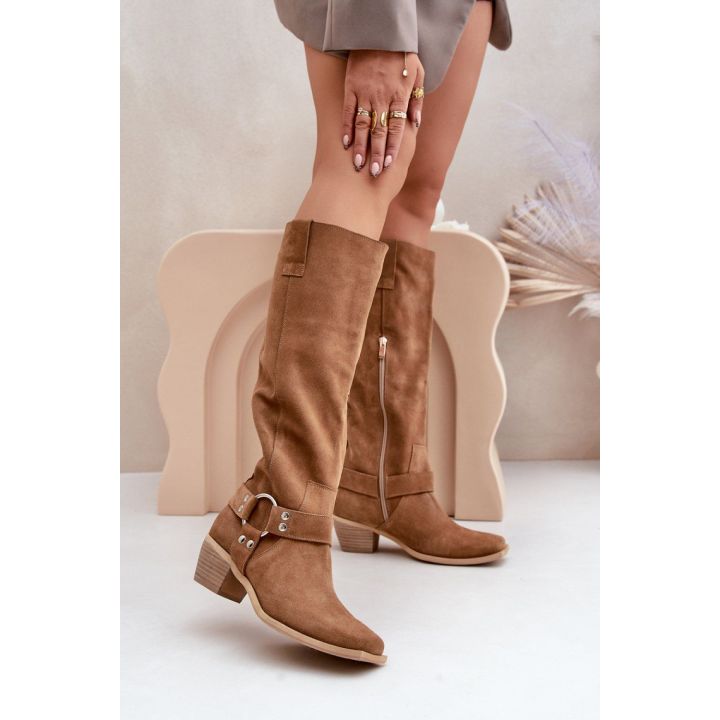 Ilgaauliai batai virš kelių su kulnu Step in style