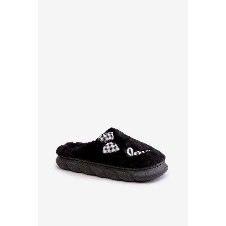 Moteriškos šlepetės su kailiniu pamušalu Step in style