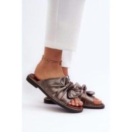 Sidabrinės basutės su dekoratyviniu kaspinu Step in style