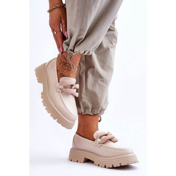 Mokasinai su grandinėle Step in style
