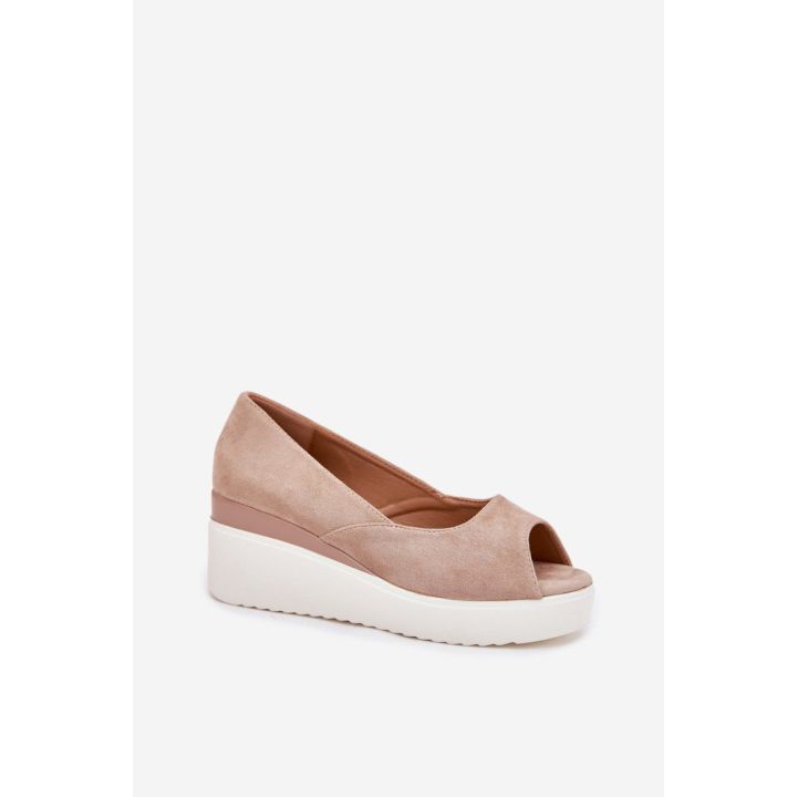 Smėlio spalvos basutės su platforma Step in style