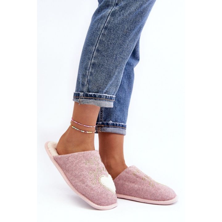 Rožinės moteriškos šlepetės su uždaru priekiu Step in style