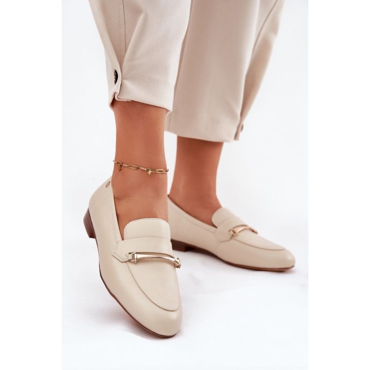 Mokasinai su aukso spalvos detale Step in style