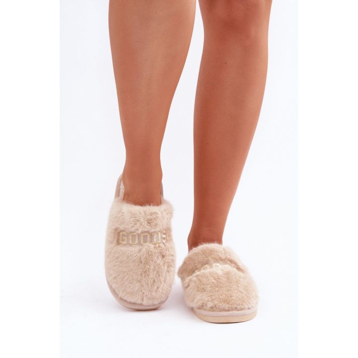 Moteriškos šlepetės su kailiu Step in style