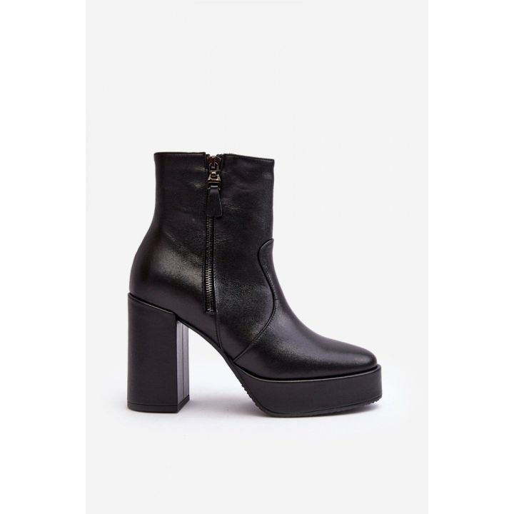 Juodi natūralios odos aulinukai su platforma ir kulnu Step in style