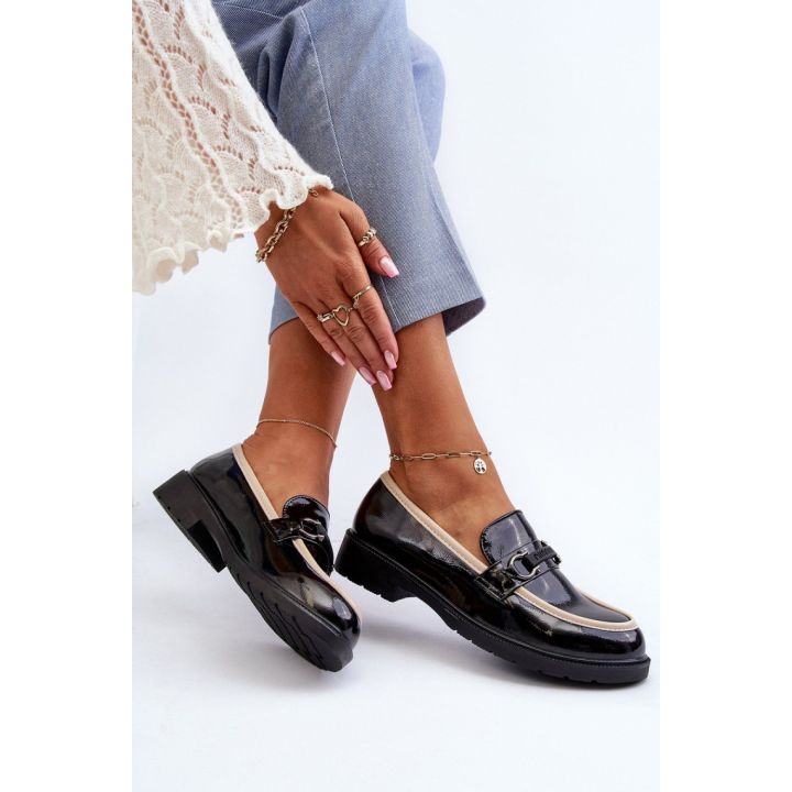 Juodi aulinukai Step in style
