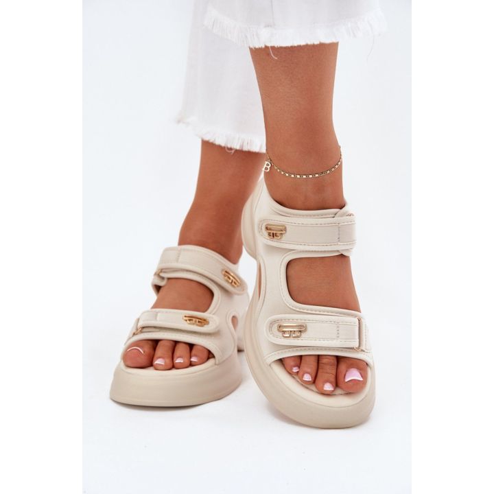 Smėlio spalvos basutės su kulnu Step in style