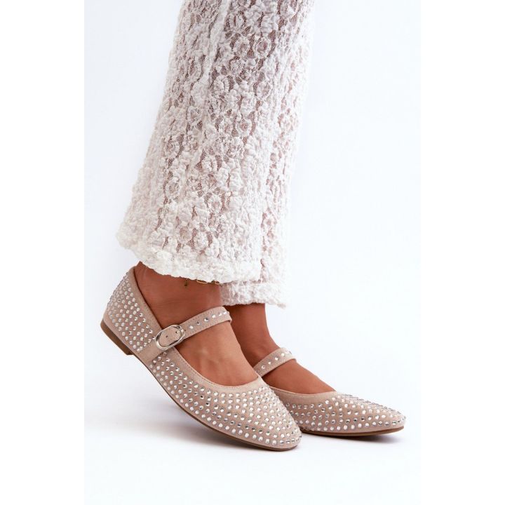 Balerinos su blizgiomis detalėmis Step in style