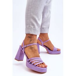 Violetinės basutės su kulnu Step in style