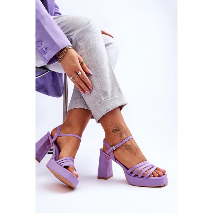 Violetinės basutės su kulnu Step in style