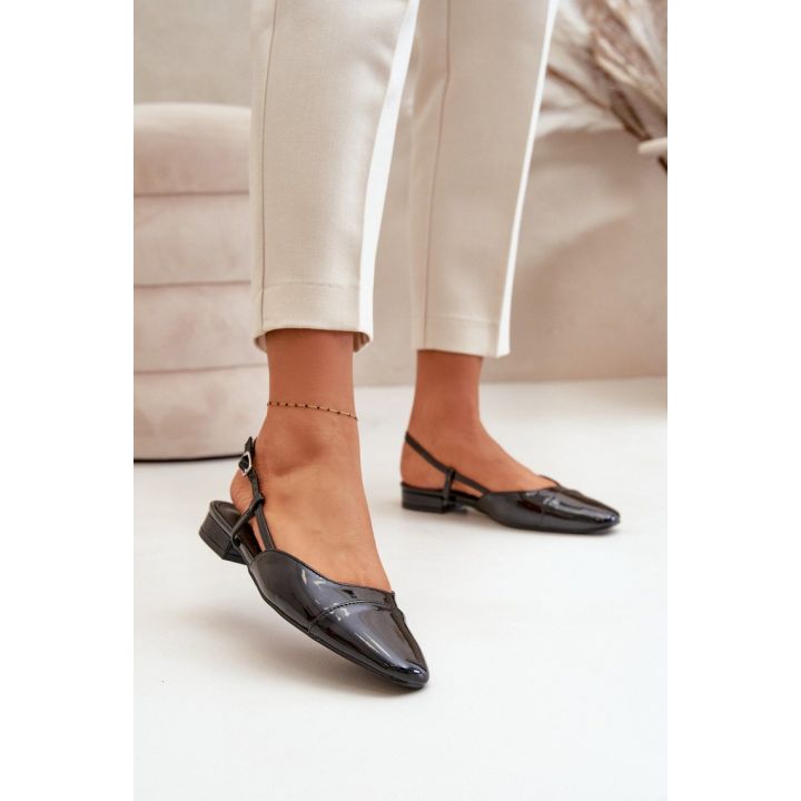 Balerinos su atviru kulnu ir sagtimi Step in style