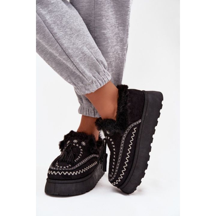 Juodi aulinukai su pašiltinimu Step in style