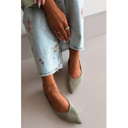 Balerinos su smailėjančia nosimi Step in style