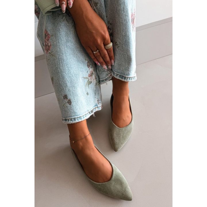 Balerinos su smailėjančia nosimi Step in style