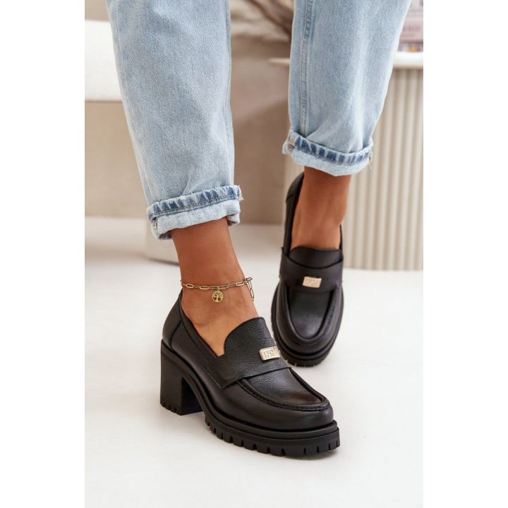 Juodi aulinukai su storu kulnu Step in style