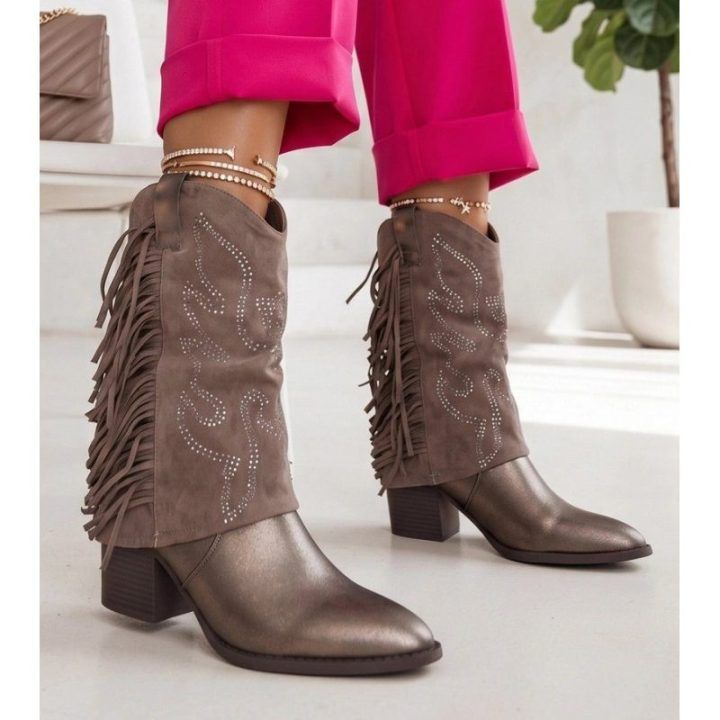 Moteriški rudi kaubojiško stiliaus aulinukai su kutais Iveris