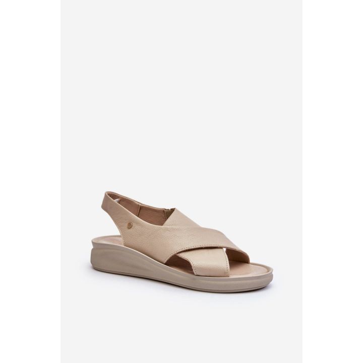Smėlio spalvos basutės su platforma Step in style