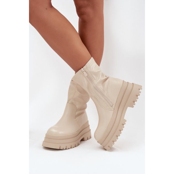 Kreminės spalvos aulinukai Step in style