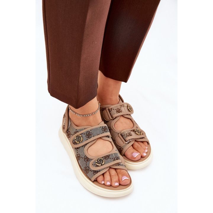 Moteriškos basutės su platforma Step in style