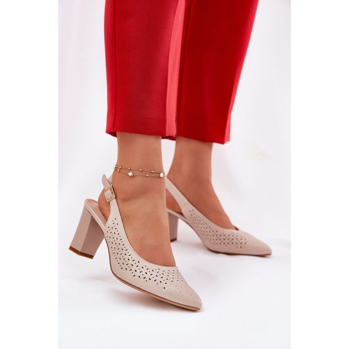 Smėlio spalvos basutės su kulnu Step in style