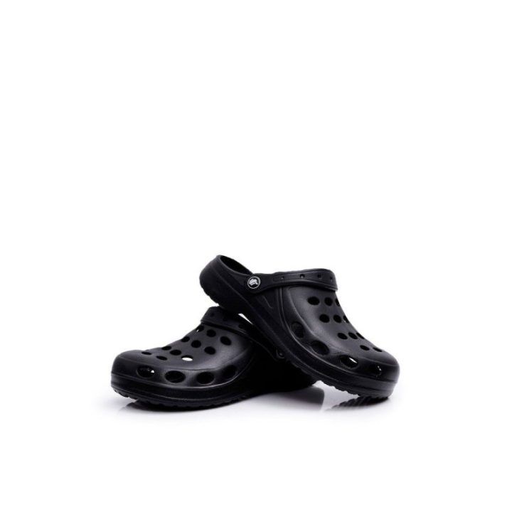 Šlepetės juodos ventiliuojamos su dirželiu Ideal Shoes