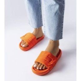 Oranžinės Velcro šlepetės Marka Niezdefiniowana