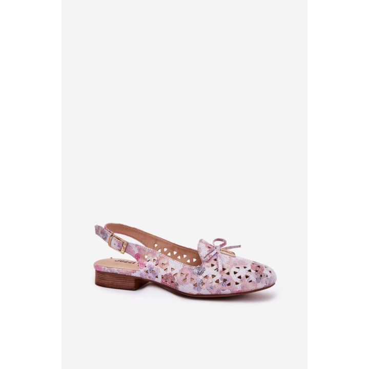 Kreminės spalvos ažūrinės balerinos su kulniuku Step in style