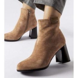 Smėlio spalvos elegantiški Serbadone stiletto batai