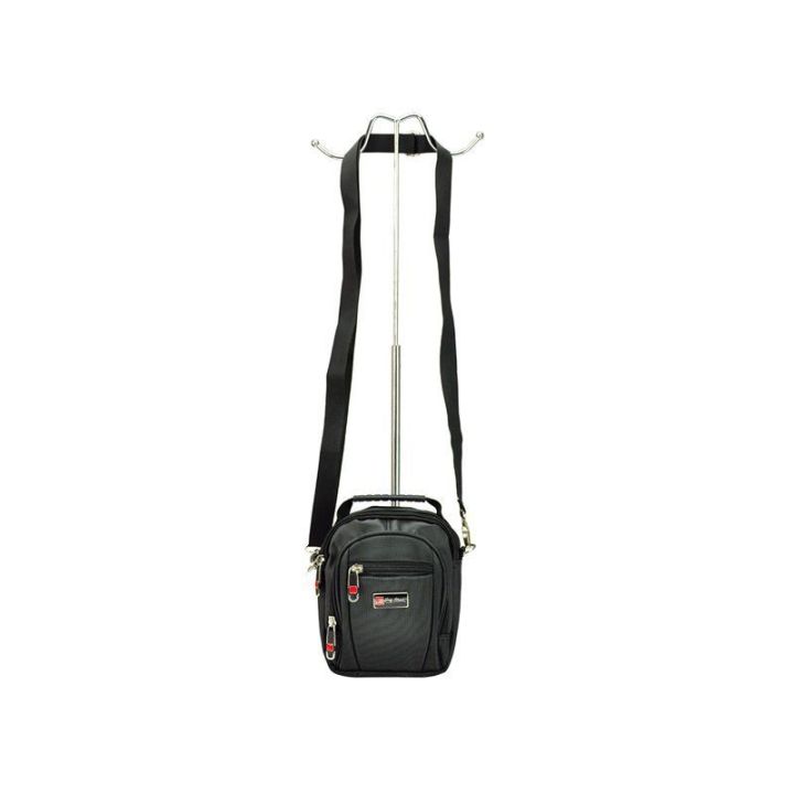 Juoda rankinė per petį Bag Street