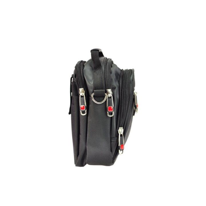 Juoda rankinė per petį Bag Street