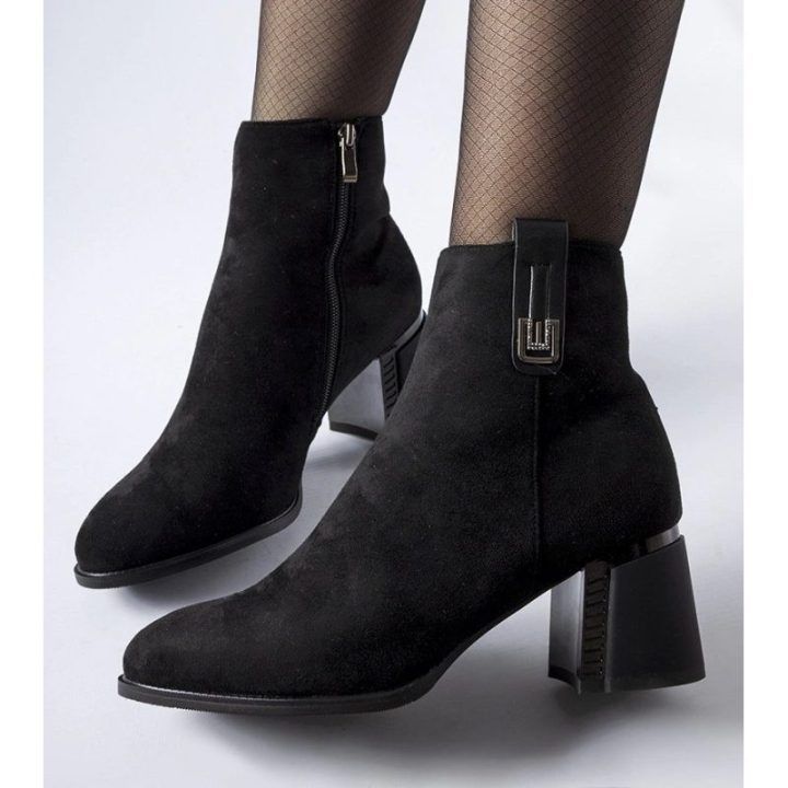 Juodi šilti stiletto batai Bangor