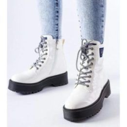 Balti batai Lee Cooper