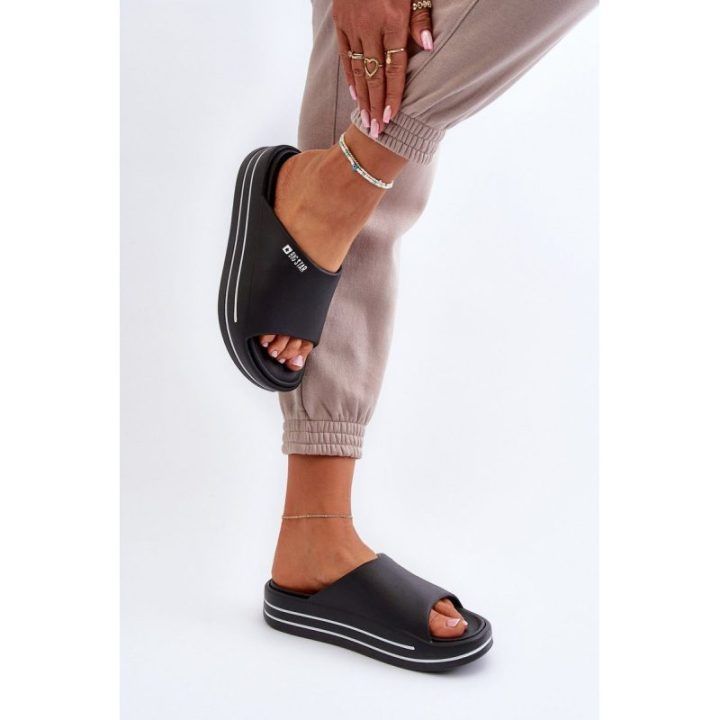 Moteriški platforminiai sandalai Big Star NN274A036 Black